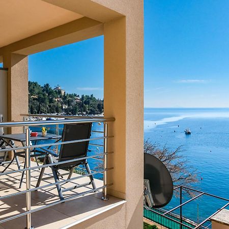 Studio Apartment Above Promenade W Terrace & Parking Rabac Dış mekan fotoğraf